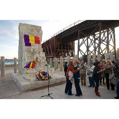 Almería homenajea a 142 almerienses que murieron víctimas del holocausto nazi