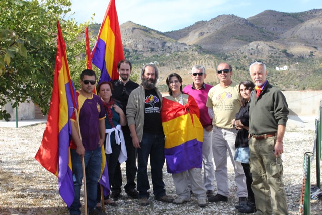 Portada de la galera homenaje alora 2013